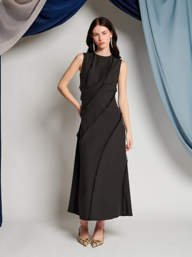 ghospell Yetta Curved Maxi Dress Coal Black