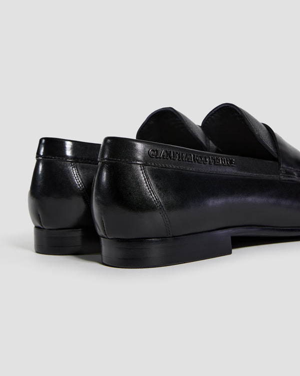 Gianfranco Ferre Classic Leather Slip Shoes Black