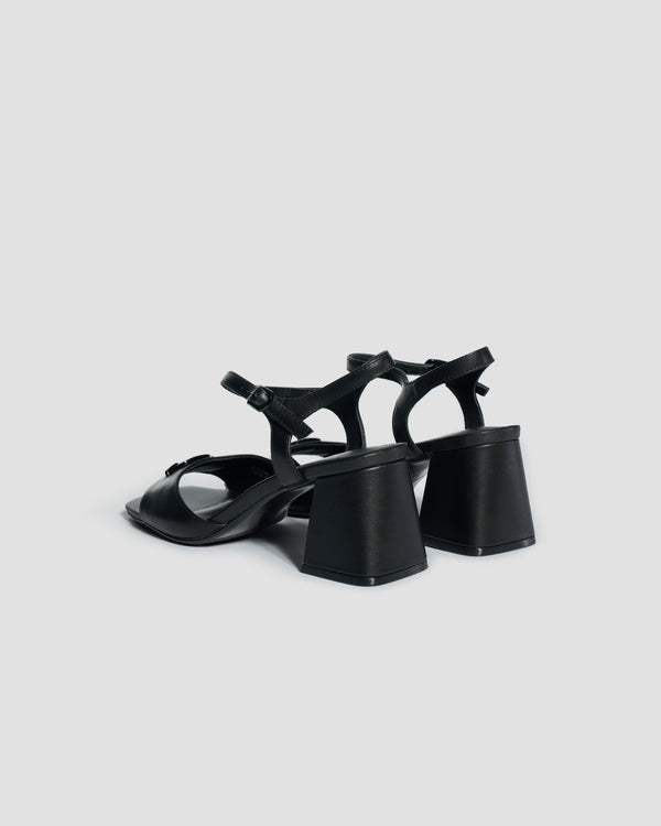 Gianfranco Ferre Eclipse Curved Sandals Black