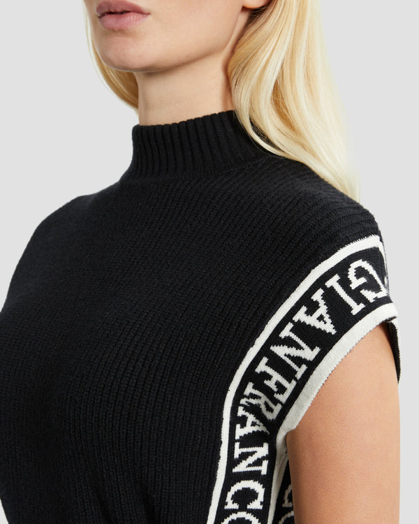 Gianfranco Ferre Knitted Logo Taper Poncho Black