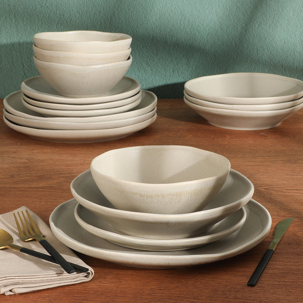 Gibson Home Gibson Elite Island Cove 16 Piece (Service For 4) Plates And Bowls Reactive Glaze Organic Round Dishes Stoneware Ceramic Dinnerware Set