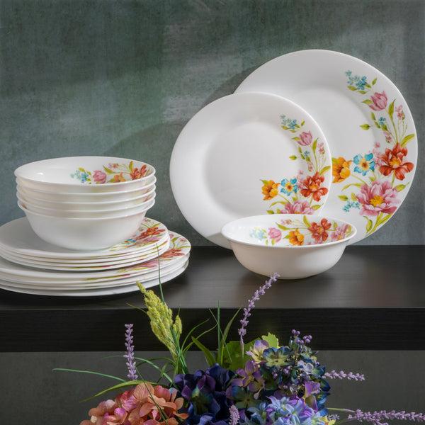 Gibson Home Gibson Home Ultra Round 18-Piece Opal Glass Dinnerware Set