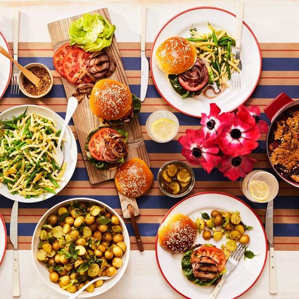 Gibson Home Martha Stewart Cliffield 16-Piece Porcelain Dinnerware Set