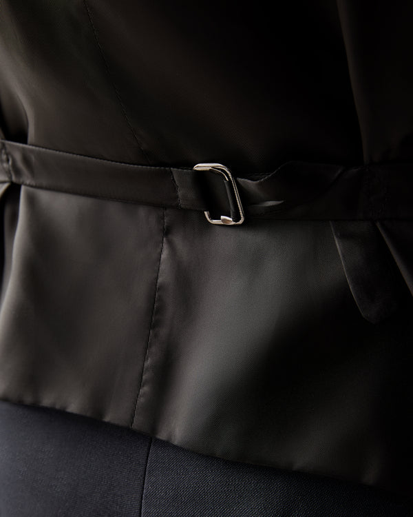 Gieves & Hawkes Weldon Wool Mohair Barathea Horseshoe Waistcoat Navy