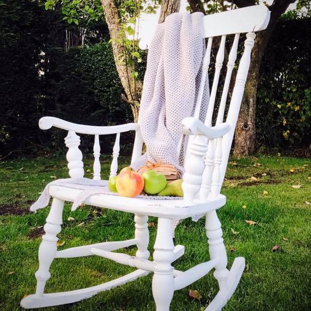 Gift Base Lazy Range Whitey White