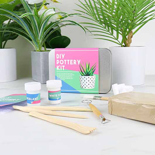 gift republic DIY Pottery Kit