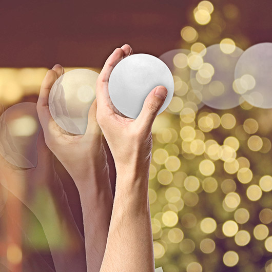 gift republic Festive Snowballs