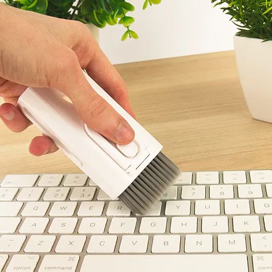 Gift Republic Gadget Cleaner – 8-in-1 Multi-Tool