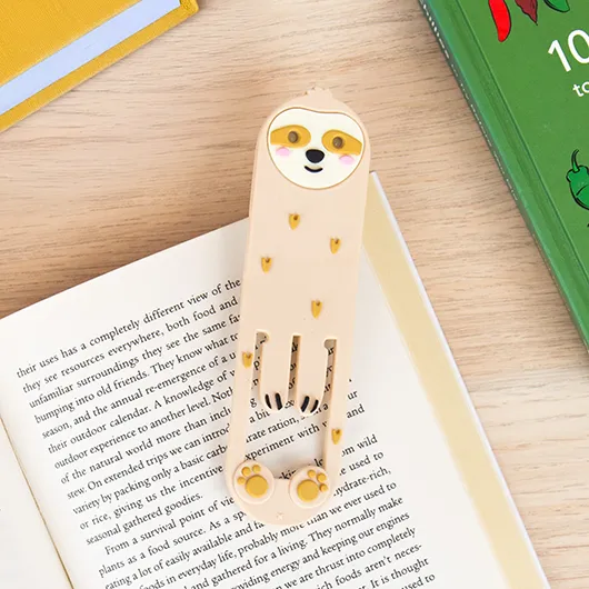 gift republic Sloth Reading Light & Bookmark
