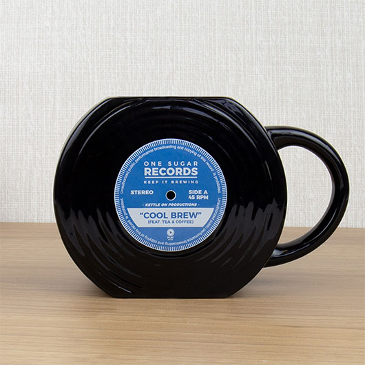 gift republic Vinyl Mug