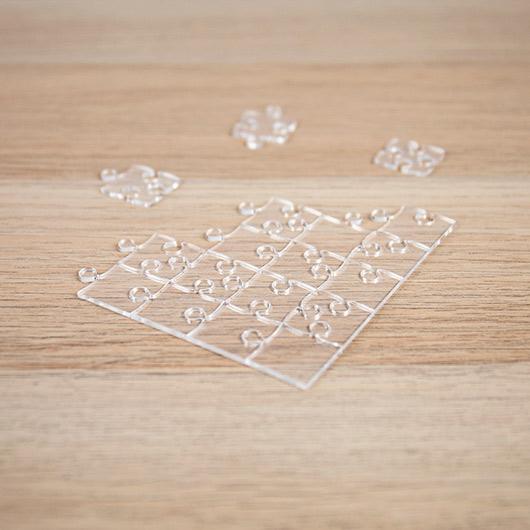 Gift Republic Invizi-Puzzle – The Invisible Jigsaw That Will Test Your Skills