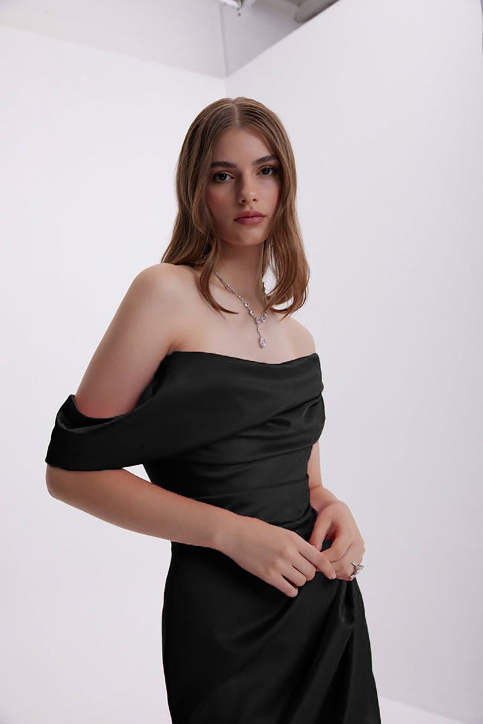 Gigii's Rosario Dress - Black