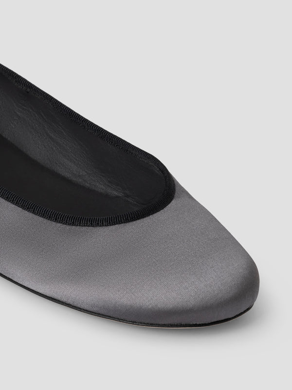 Gimaguas Bailarina Saten Grey Satin Ballerina Flats For Women With Black Trim