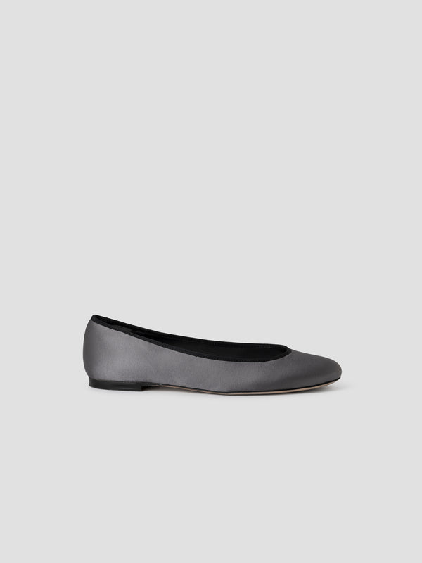 gimaguas Bailarina Saten Grey satin ballerina flats for women with black trim