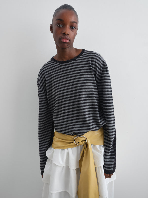 gimaguas Diego Stripes Jumper Striped knit jumper in grey and black with relaxed fit