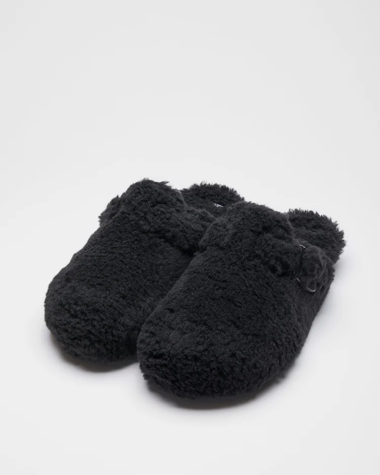 Gimme Five GIMME5 X SUICOKE - PILO (Black)