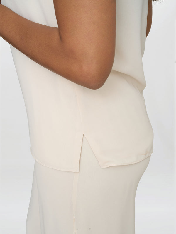 Gina Bacconi Double Layer Chiffon Cami BUTTER CREAM