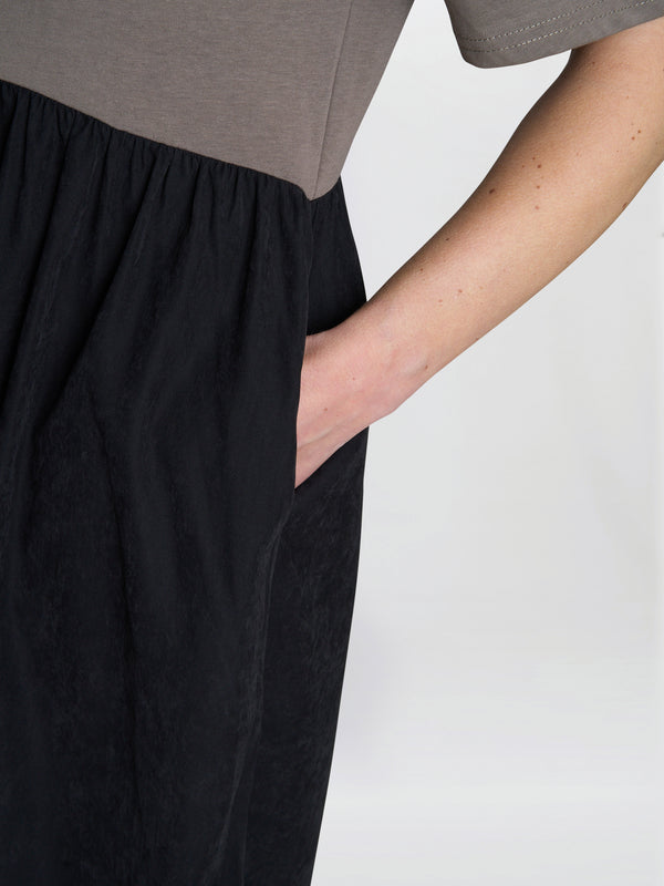 Gina Bacconi Cat Two Tone T-shirt Dress