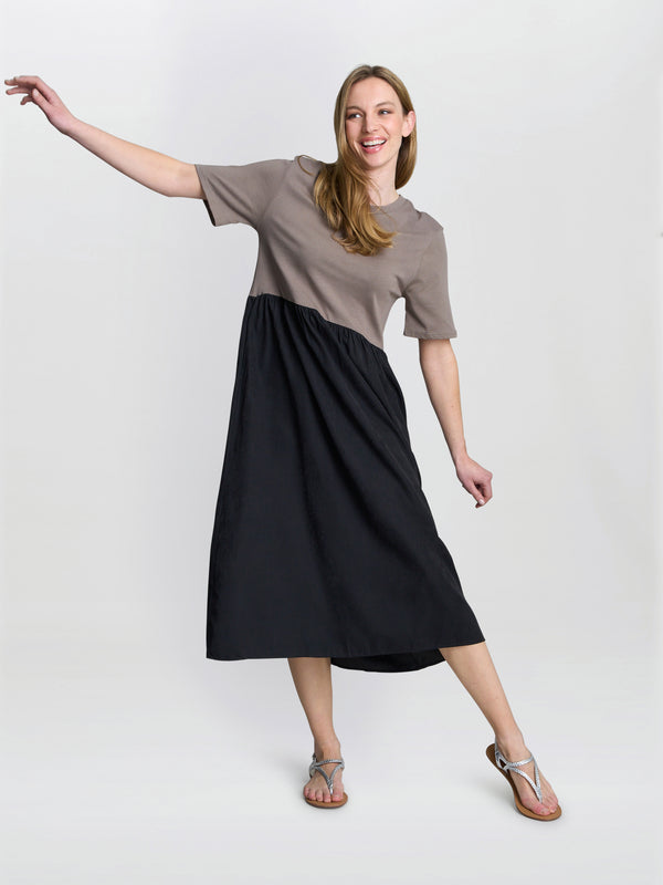 Gina Bacconi Cat Two Tone T-shirt Dress