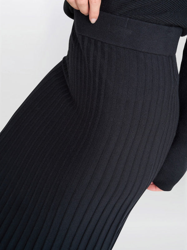 Gina Bacconi Celestina Long Pleated Knit Skirt