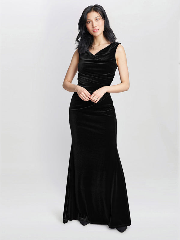 gina bacconi Selena velvet maxi dress Black