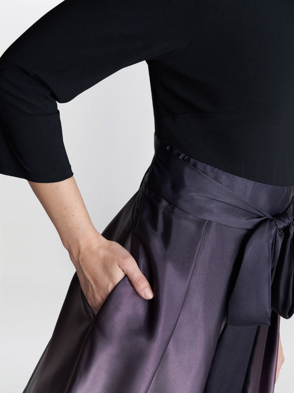 Gina Bacconi Ingrid V Neck Back Ombre Satin Maxi Dress Black