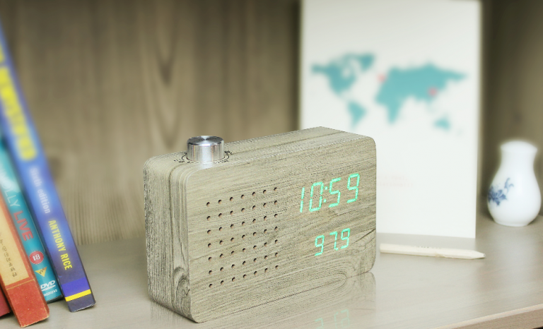 Gingko Radio Click Clock