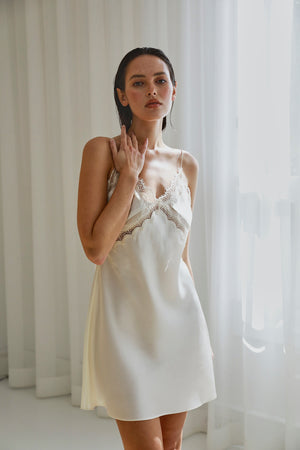 Ginia Billie Chemise Cream