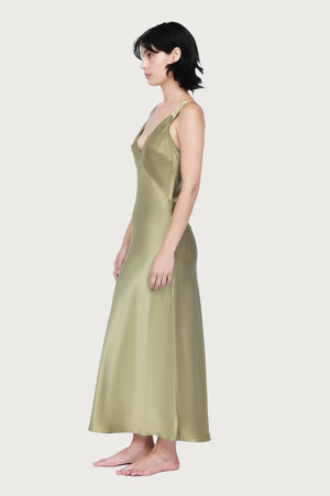 Ginia Day To Night Slip