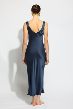 Ginia Day To Night Slip