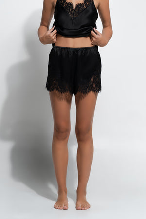 Ginia Iris Short Black