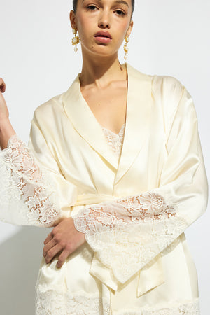ginia Silk Lace Robe
