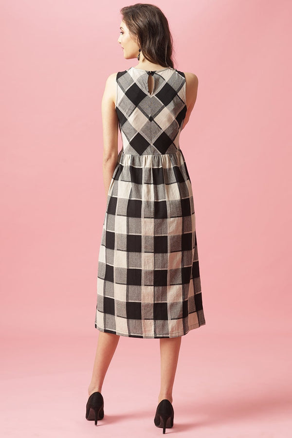 Gipsy Gipsy Black Midi Length Round Neck Cotton Dress Black