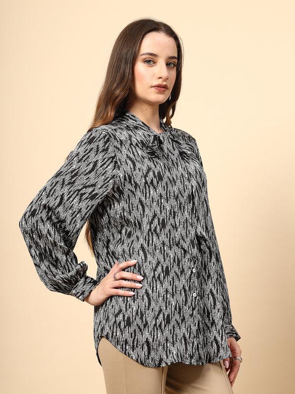 Gipsy Black Top With Shine Button And Collar Tie