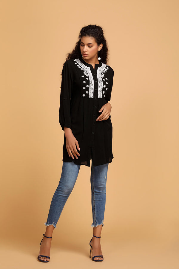 Gipsy Gipsy Black Poly Rayon Crepe Tunic