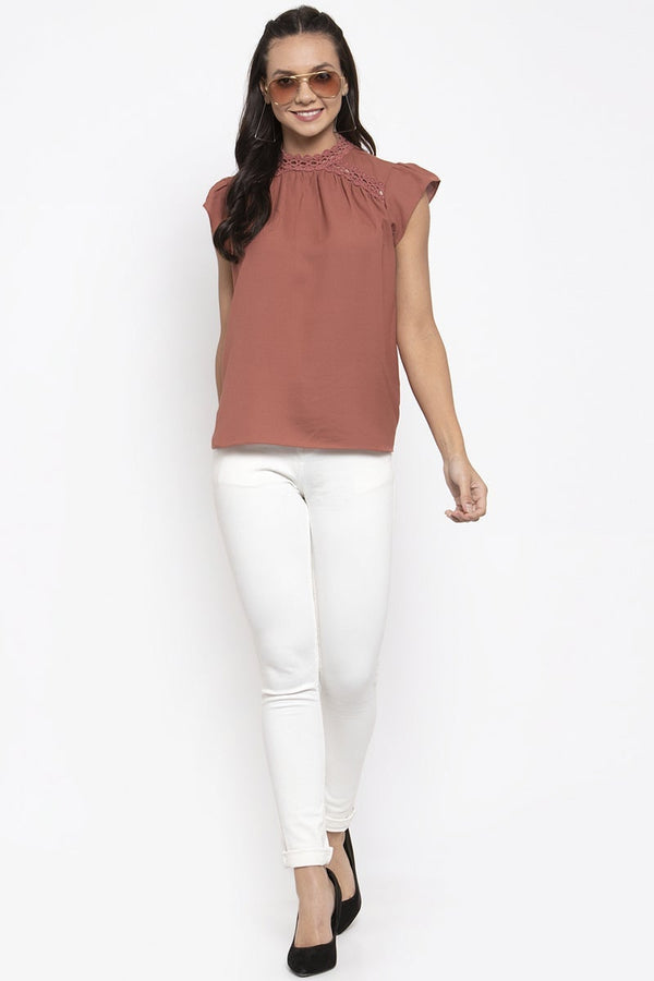 Gipsy Gipsy Women Choker Neck No Sleeves Solid Brick Color Tops Brick