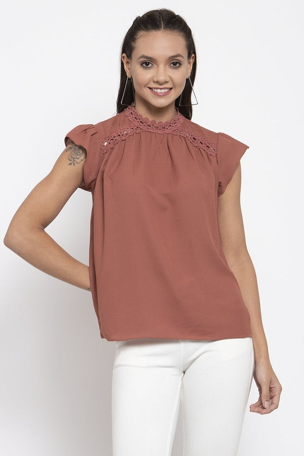 Gipsy Gipsy Women Choker Neck No Sleeves Solid Brick Color Tops Brick