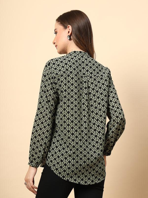 Gipsy Green Top With Front Pleating And Metal Button