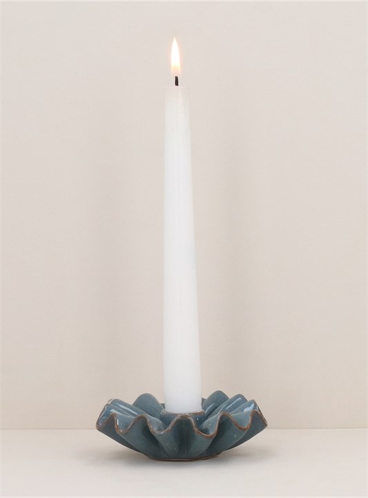 Gisela Graham Blue Porcelain Frill Candle Holder