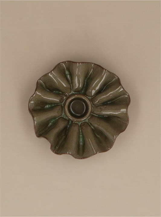 Gisela Graham Porcelain Candle Holder - Green Frill