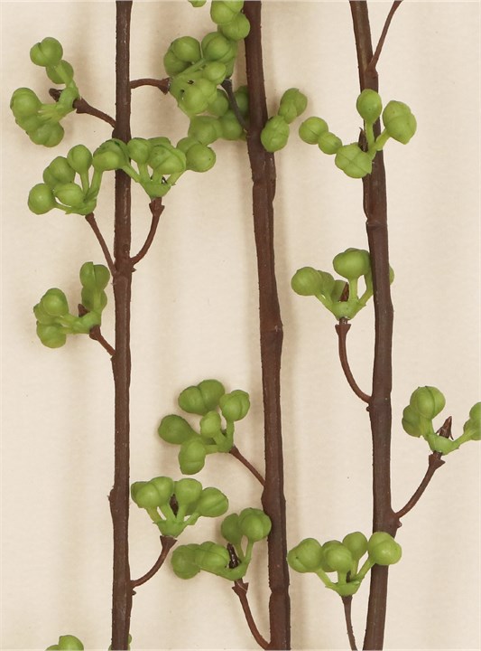 Gisela Graham Spray - Green Mini Berry