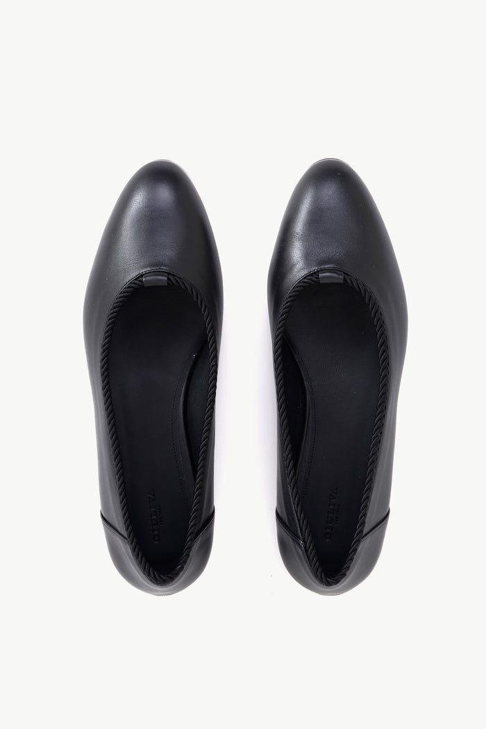 Giuliva Heritage Collection Fireplace Ballerina In Leather