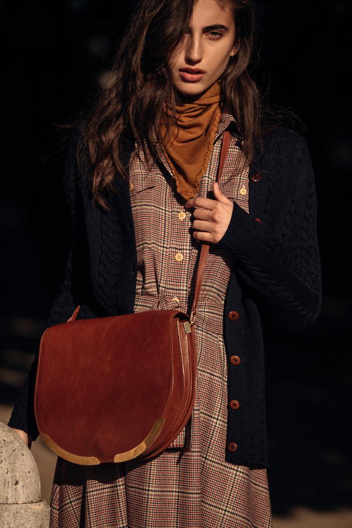 Giuliva Heritage Collection Head And Neck Scarf In Wool