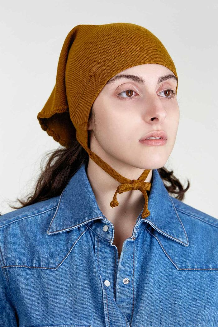 Giuliva Heritage Collection Head And Neck Scarf In Wool