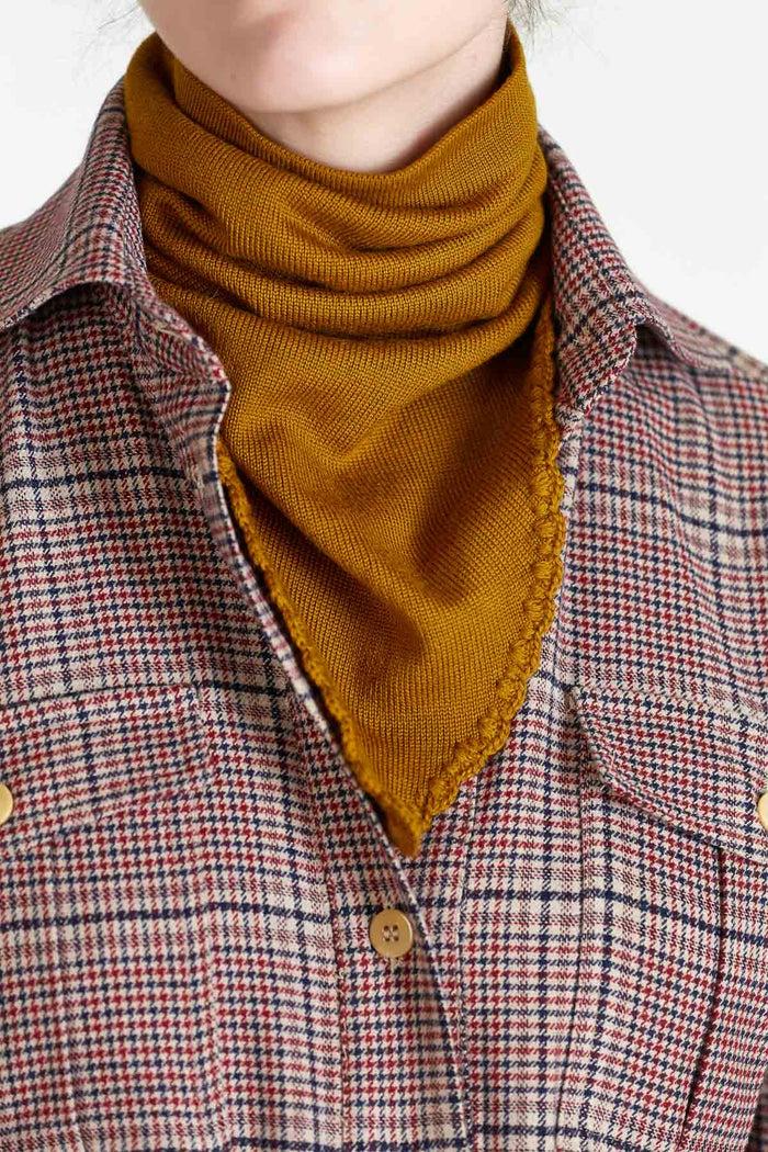 Giuliva Heritage Collection Head And Neck Scarf In Wool