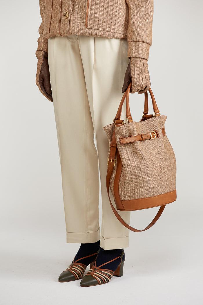 Giuliva Heritage Collection Norfolk Gloves In Fabric And Leather