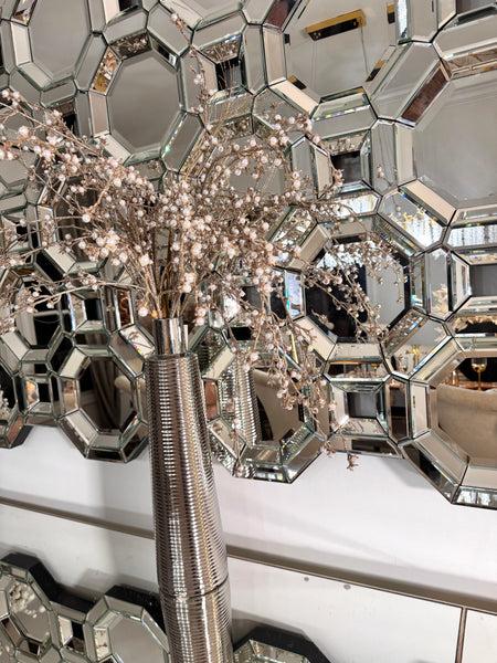 glam style Glam and Sparkly Pearl