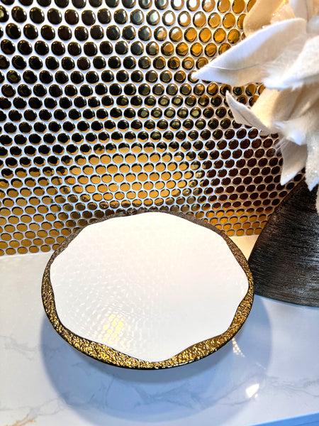 glam style Luxury White and Gold Cake Stand