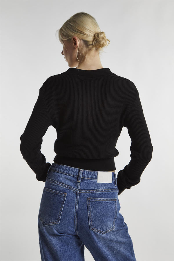 Glamorous Black Collared Button Up Long-Sleeve-Crop-Top