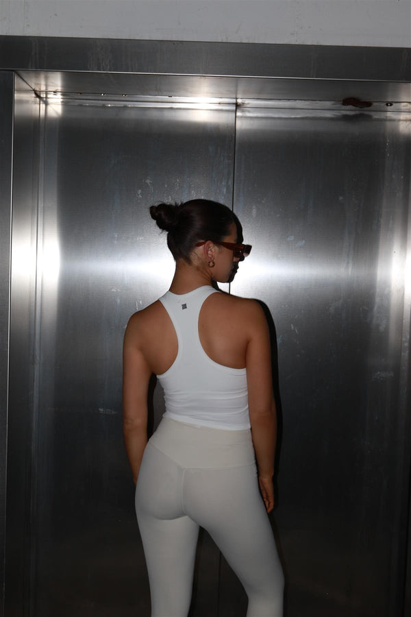 Glamorous Everywear Ribbed Y-Back Vest Top - White Rib